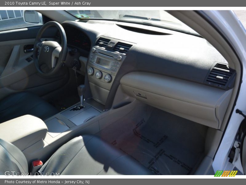 Super White / Ash Gray 2010 Toyota Camry LE