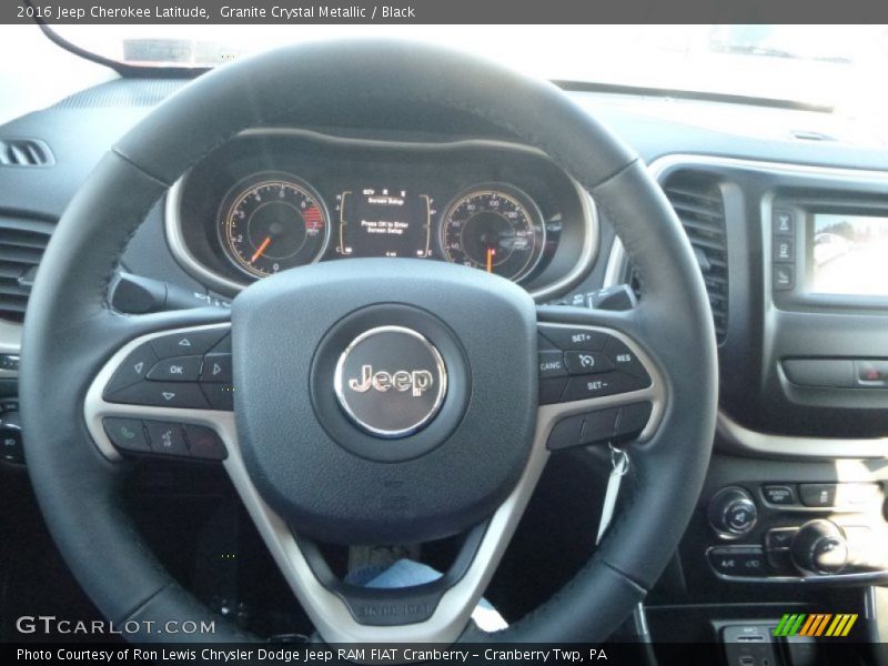 Granite Crystal Metallic / Black 2016 Jeep Cherokee Latitude