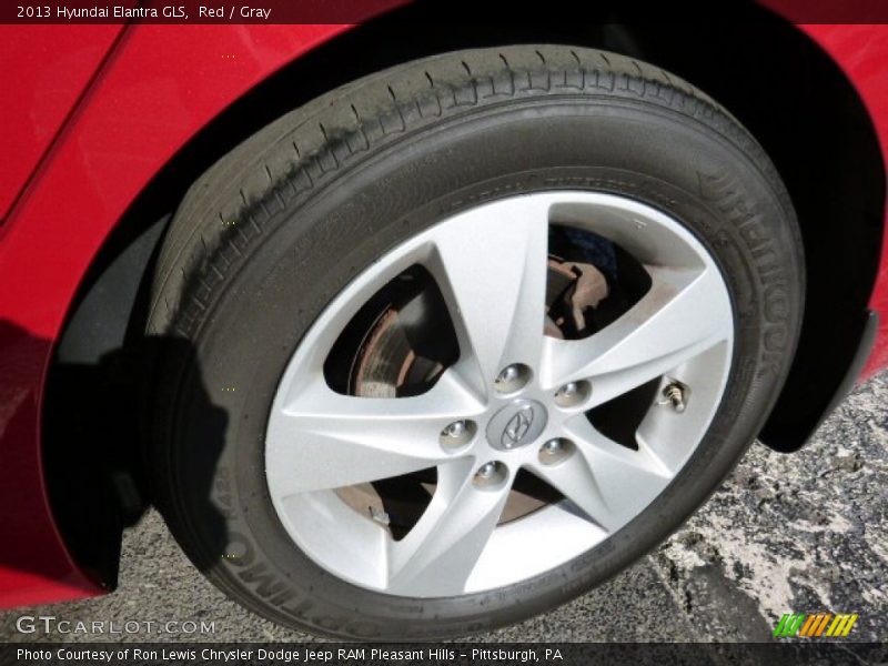 Red / Gray 2013 Hyundai Elantra GLS