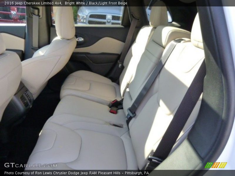 Bright White / Black/Light Frost Beige 2016 Jeep Cherokee Limited 4x4