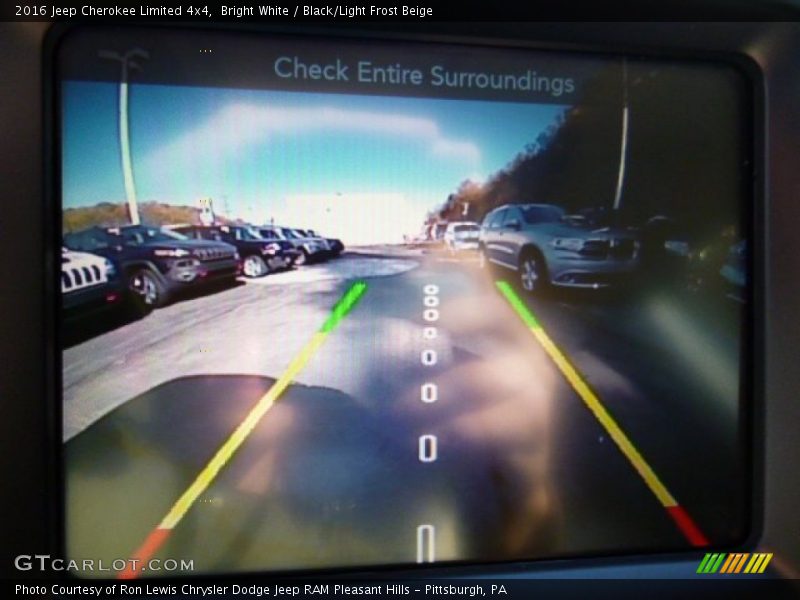 Bright White / Black/Light Frost Beige 2016 Jeep Cherokee Limited 4x4