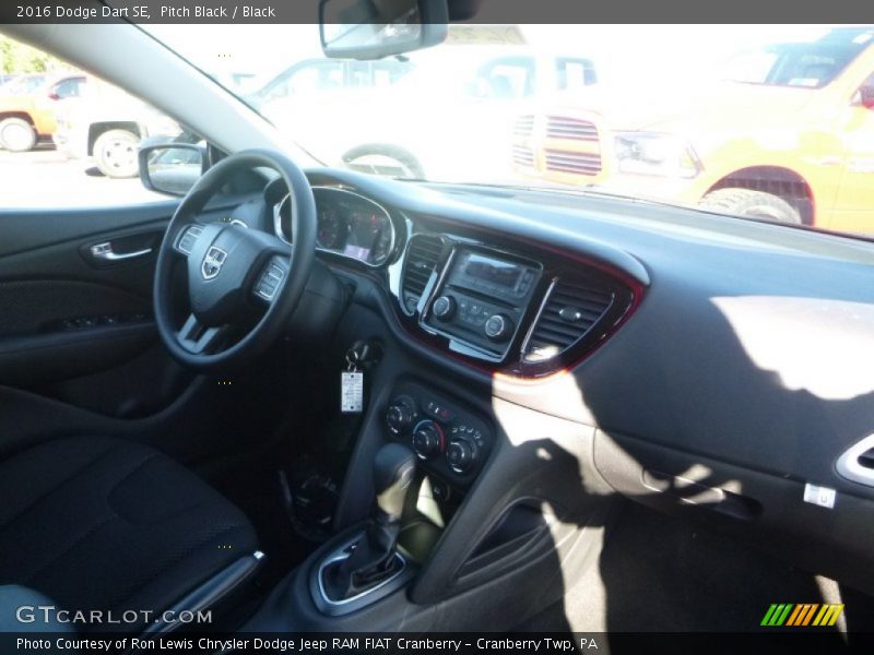 Pitch Black / Black 2016 Dodge Dart SE