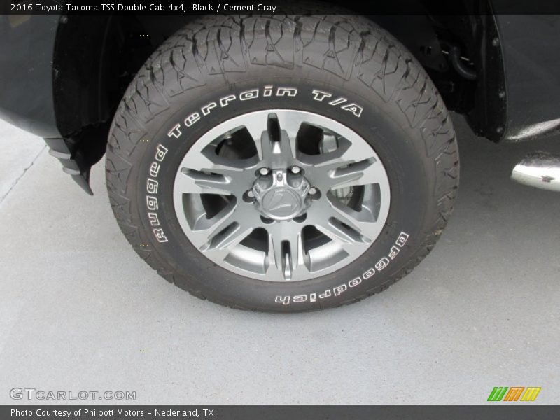 Black / Cement Gray 2016 Toyota Tacoma TSS Double Cab 4x4