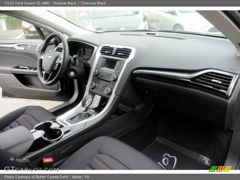 Shadow Black / Charcoal Black 2016 Ford Fusion SE AWD