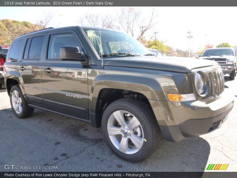 ECO Green Pearl / Dark Slate Gray 2016 Jeep Patriot Latitude