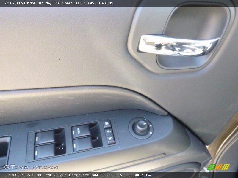 ECO Green Pearl / Dark Slate Gray 2016 Jeep Patriot Latitude