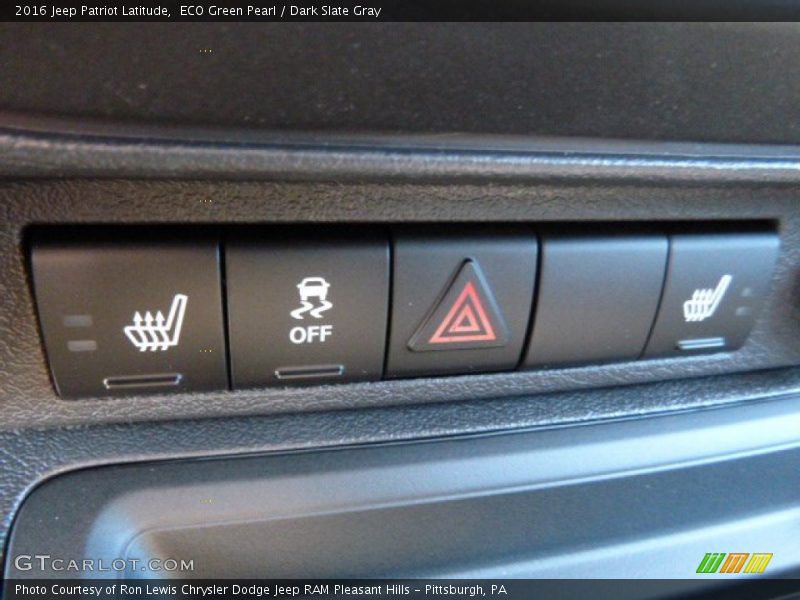 ECO Green Pearl / Dark Slate Gray 2016 Jeep Patriot Latitude