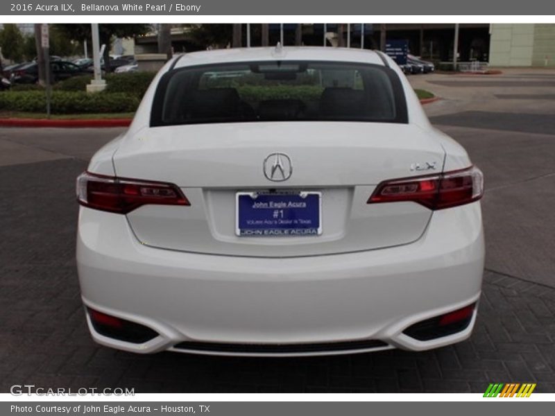 Bellanova White Pearl / Ebony 2016 Acura ILX