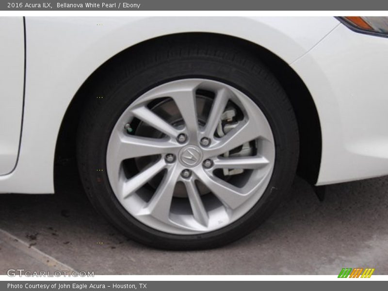 Bellanova White Pearl / Ebony 2016 Acura ILX
