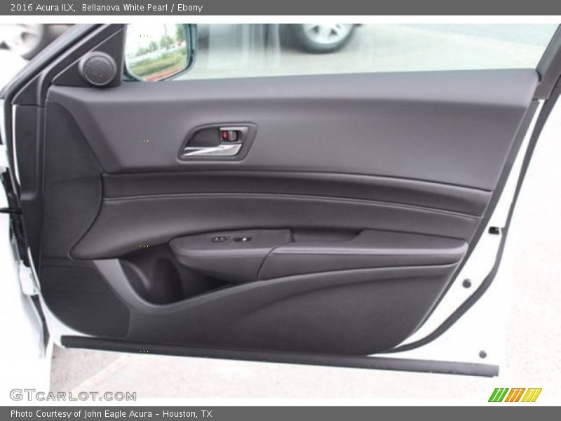 Bellanova White Pearl / Ebony 2016 Acura ILX