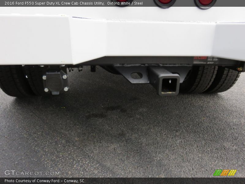 Oxford White / Steel 2016 Ford F550 Super Duty XL Crew Cab Chassis Utility