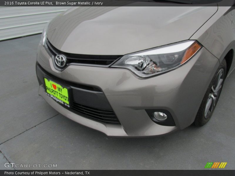 Brown Sugar Metallic / Ivory 2016 Toyota Corolla LE Plus