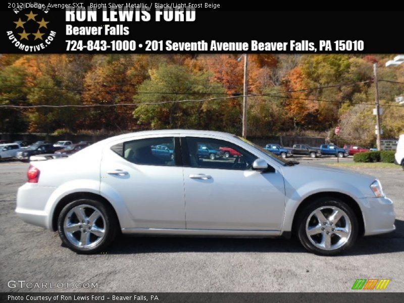 Bright Silver Metallic / Black/Light Frost Beige 2012 Dodge Avenger SXT