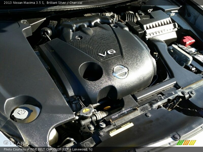 Brilliant Silver / Charcoal 2013 Nissan Maxima 3.5 S