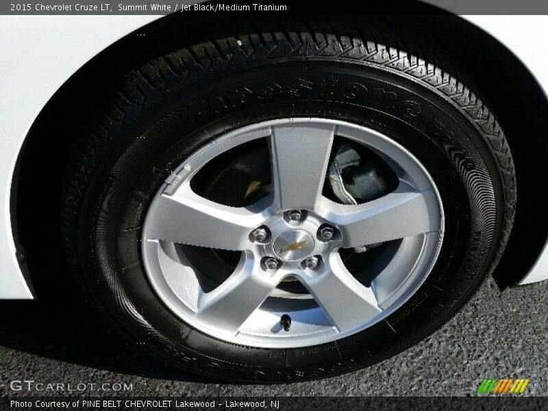 Summit White / Jet Black/Medium Titanium 2015 Chevrolet Cruze LT