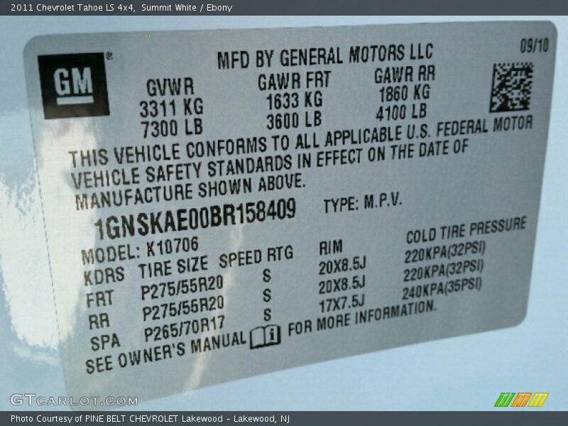 Summit White / Ebony 2011 Chevrolet Tahoe LS 4x4