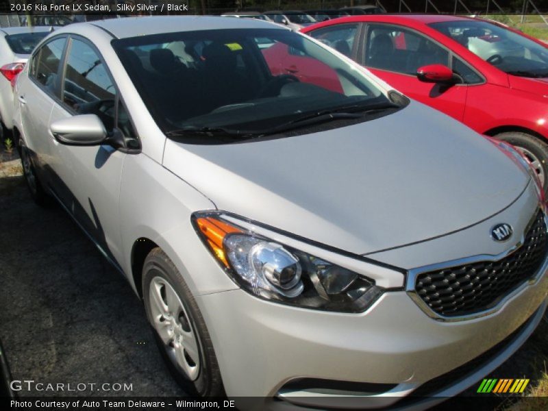 Silky Silver / Black 2016 Kia Forte LX Sedan