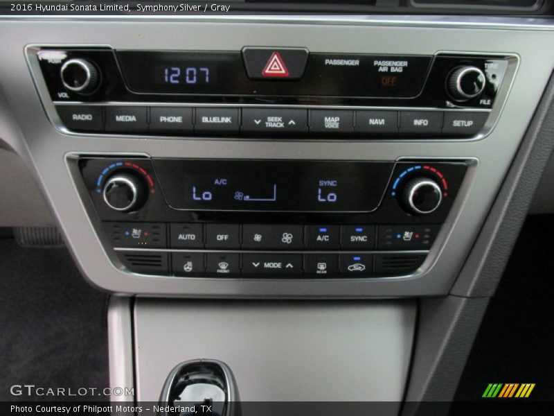 Symphony Silver / Gray 2016 Hyundai Sonata Limited