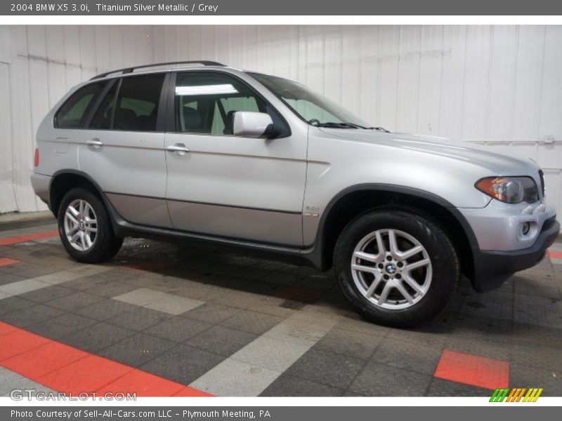 Titanium Silver Metallic / Grey 2004 BMW X5 3.0i