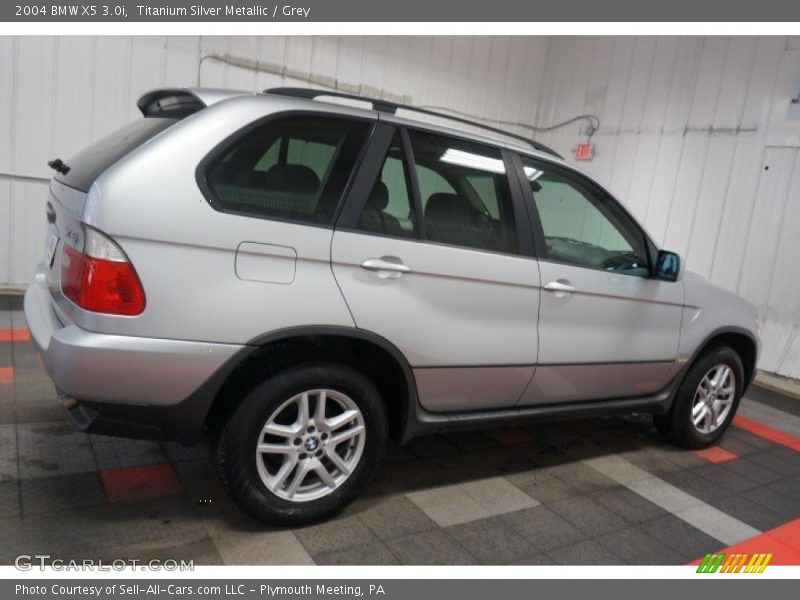 Titanium Silver Metallic / Grey 2004 BMW X5 3.0i