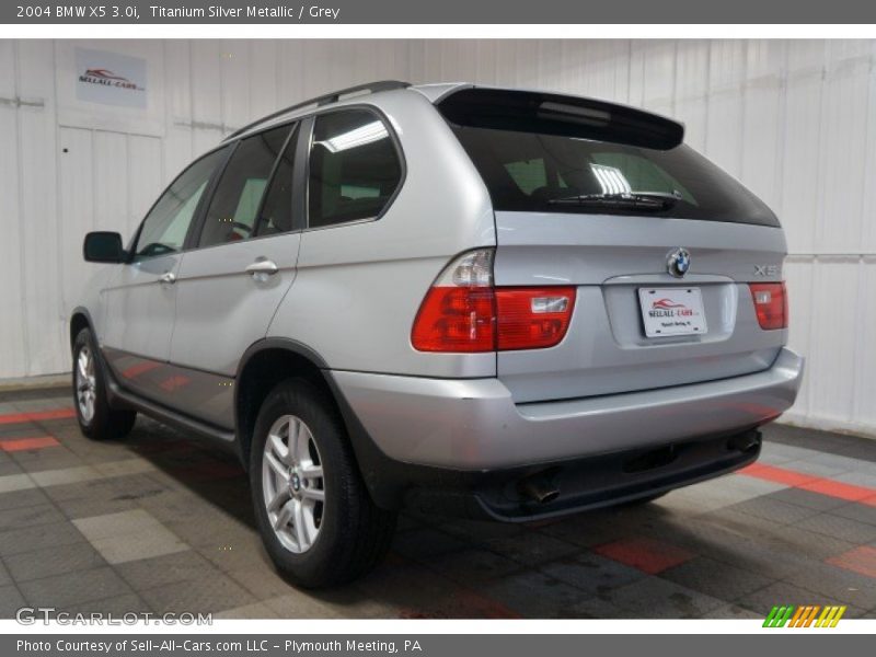 Titanium Silver Metallic / Grey 2004 BMW X5 3.0i