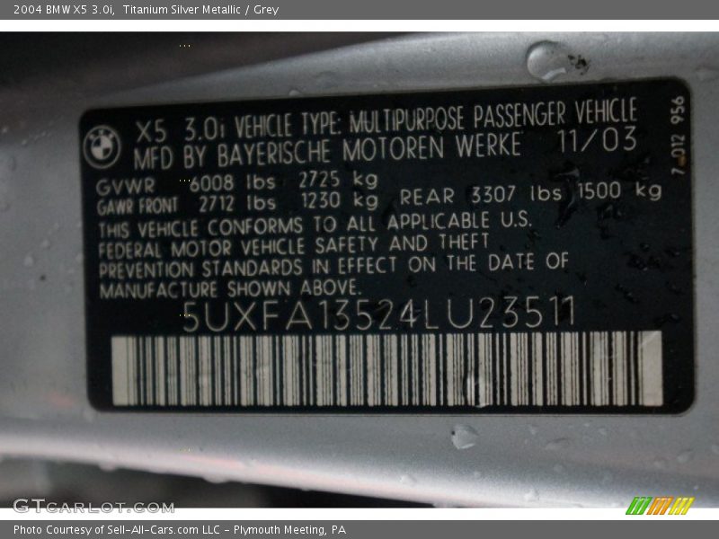 Titanium Silver Metallic / Grey 2004 BMW X5 3.0i