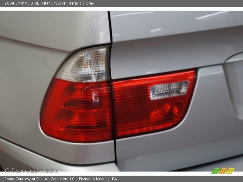 Titanium Silver Metallic / Grey 2004 BMW X5 3.0i