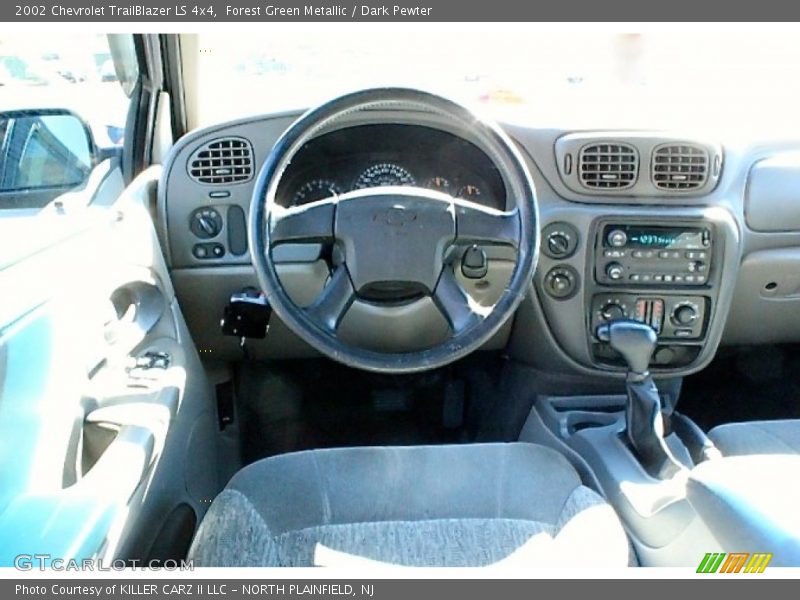 Forest Green Metallic / Dark Pewter 2002 Chevrolet TrailBlazer LS 4x4