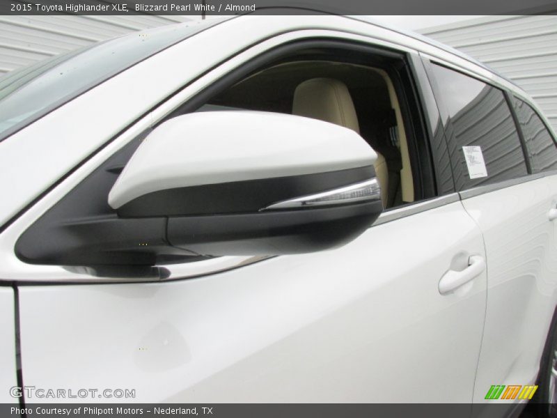Blizzard Pearl White / Almond 2015 Toyota Highlander XLE