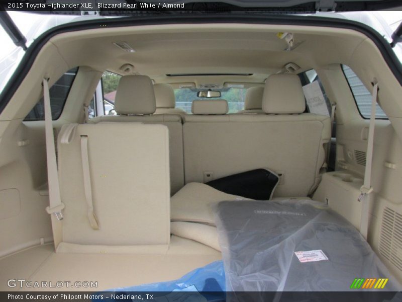 Blizzard Pearl White / Almond 2015 Toyota Highlander XLE