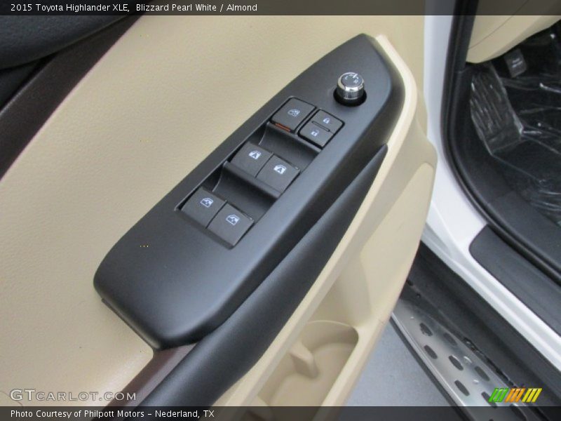 Blizzard Pearl White / Almond 2015 Toyota Highlander XLE