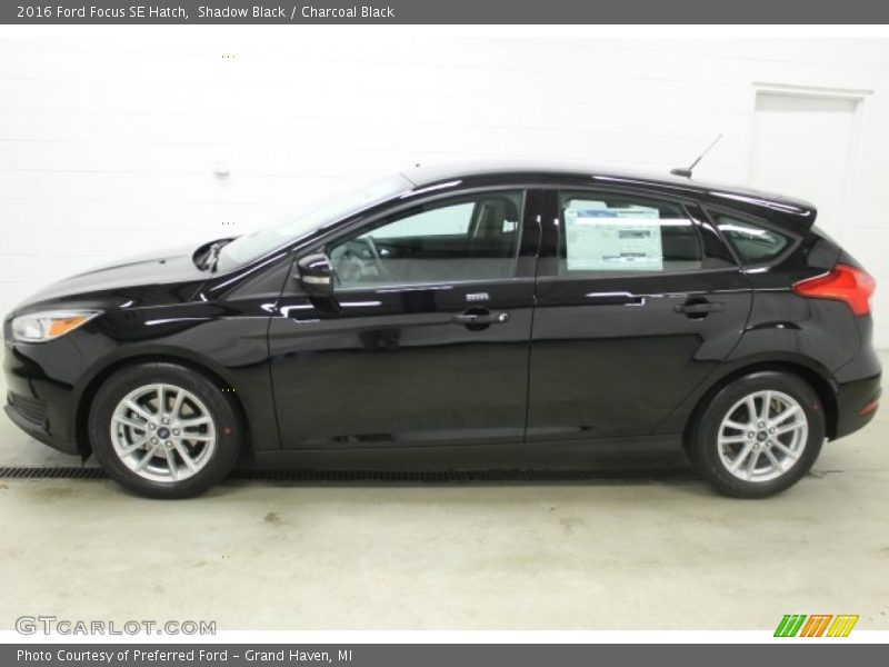 Shadow Black / Charcoal Black 2016 Ford Focus SE Hatch