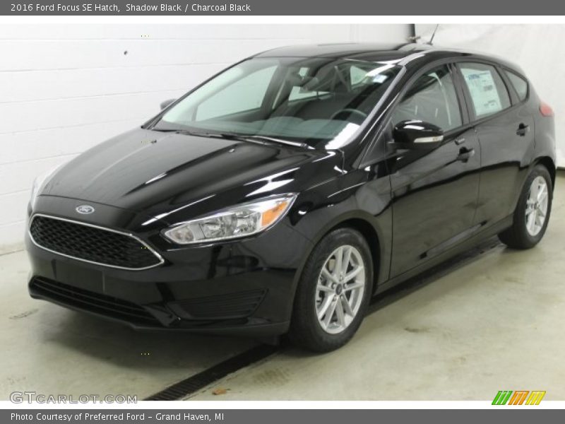 Shadow Black / Charcoal Black 2016 Ford Focus SE Hatch