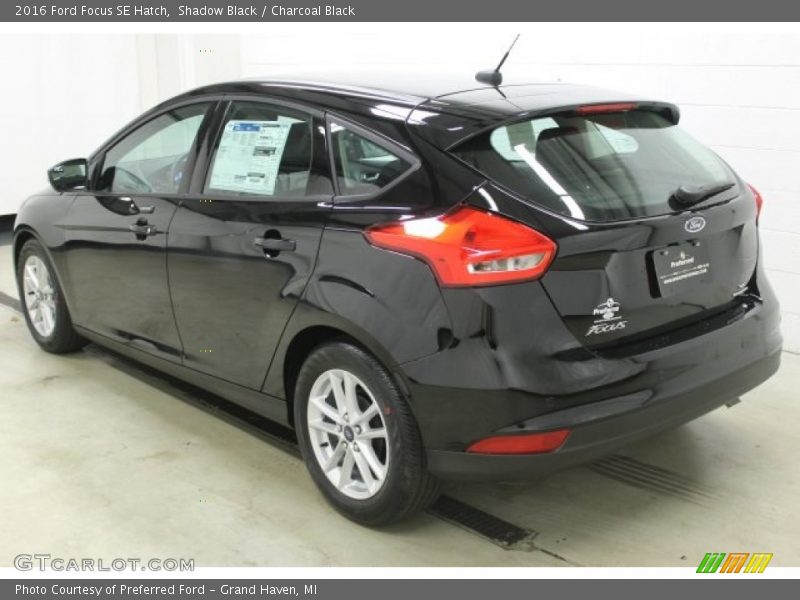 Shadow Black / Charcoal Black 2016 Ford Focus SE Hatch