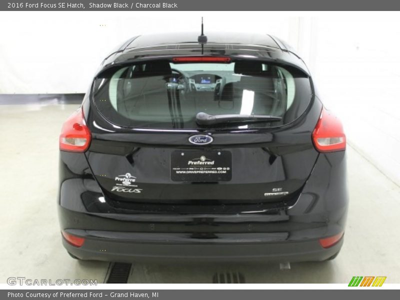 Shadow Black / Charcoal Black 2016 Ford Focus SE Hatch