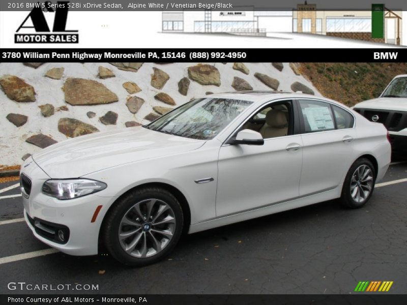 Alpine White / Venetian Beige/Black 2016 BMW 5 Series 528i xDrive Sedan