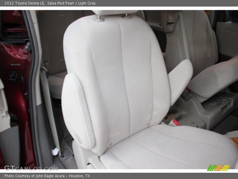 Salsa Red Pearl / Light Gray 2012 Toyota Sienna LE