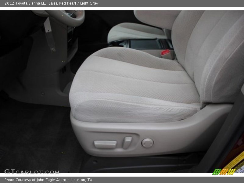 Salsa Red Pearl / Light Gray 2012 Toyota Sienna LE