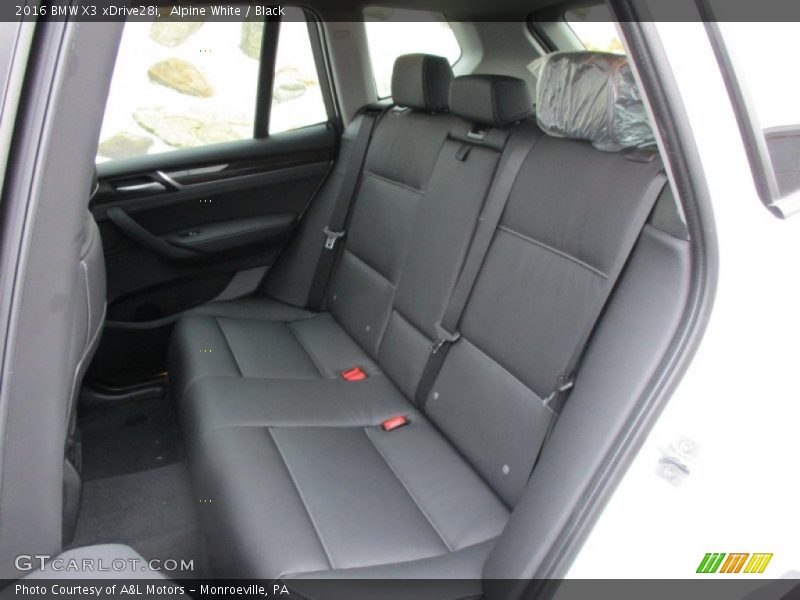 Alpine White / Black 2016 BMW X3 xDrive28i