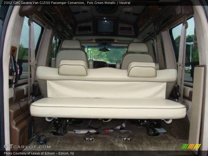 Polo Green Metallic / Neutral 2002 GMC Savana Van G1500 Passenger Conversion