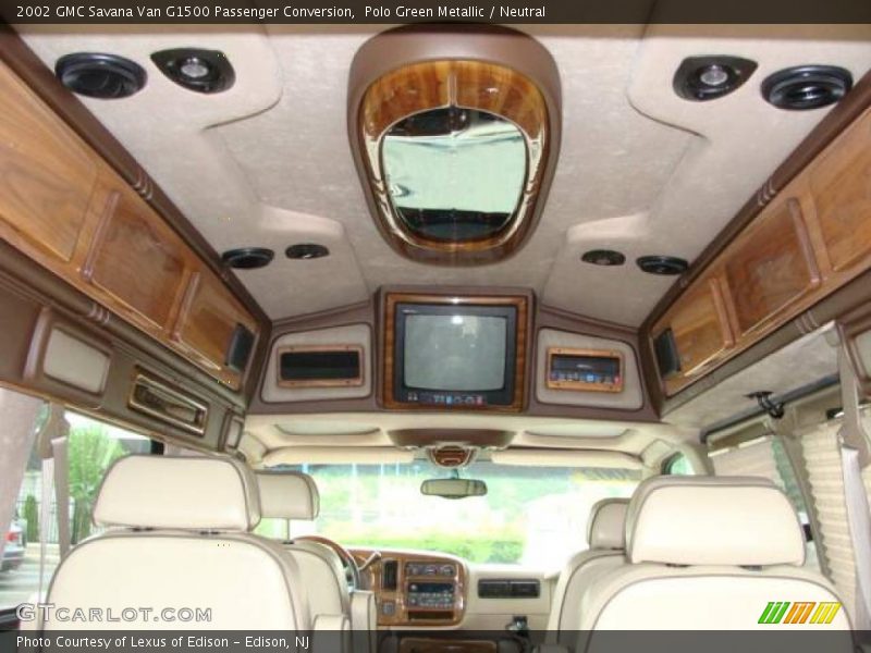 Polo Green Metallic / Neutral 2002 GMC Savana Van G1500 Passenger Conversion