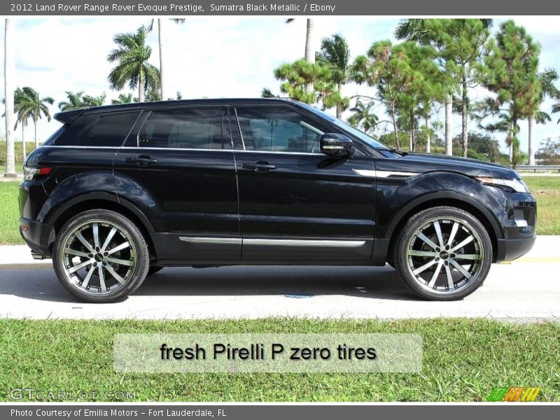 Sumatra Black Metallic / Ebony 2012 Land Rover Range Rover Evoque Prestige