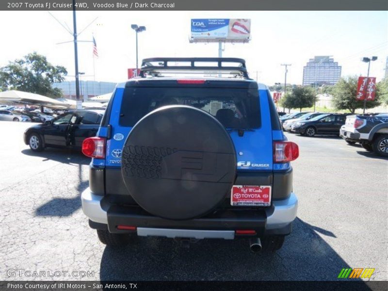 Voodoo Blue / Dark Charcoal 2007 Toyota FJ Cruiser 4WD