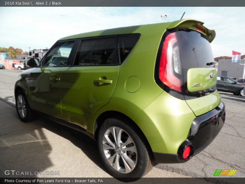 Alien 2 / Black 2016 Kia Soul !