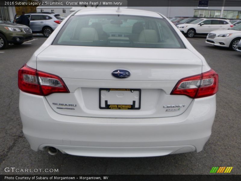 Crystal White Pearl / Warm Ivory 2016 Subaru Legacy 2.5i Limited