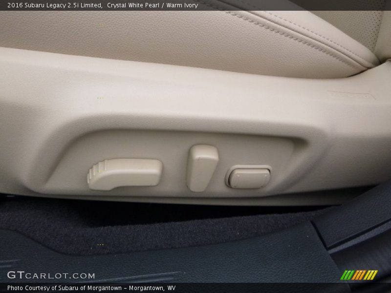 Crystal White Pearl / Warm Ivory 2016 Subaru Legacy 2.5i Limited