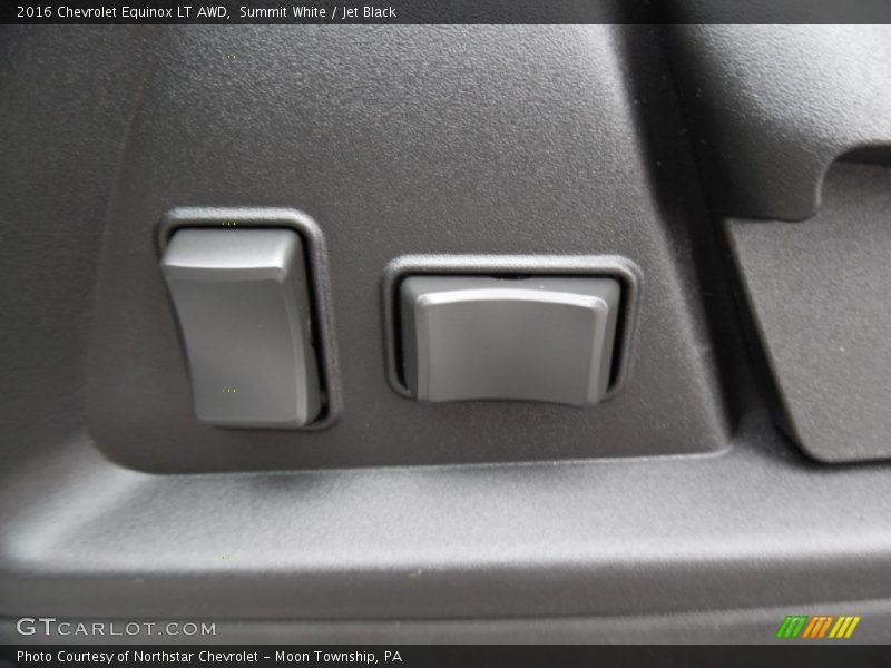 Summit White / Jet Black 2016 Chevrolet Equinox LT AWD