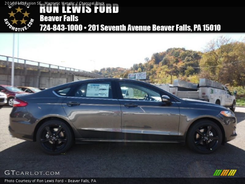 Magnetic Metallic / Charcoal Black 2016 Ford Fusion SE