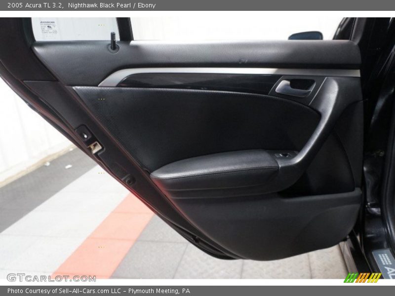 Nighthawk Black Pearl / Ebony 2005 Acura TL 3.2