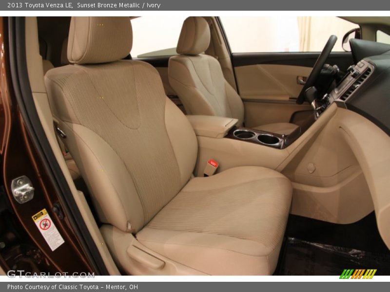 Sunset Bronze Metallic / Ivory 2013 Toyota Venza LE